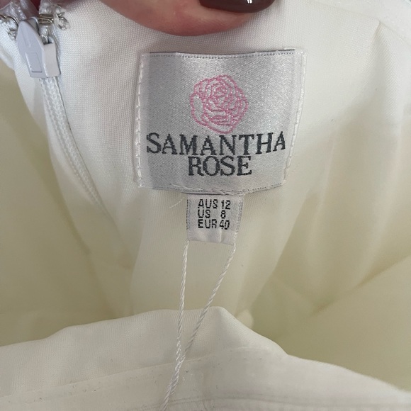 NWT Samantha Rose Women’s Christoph Dress in White - Picture 6 of 7